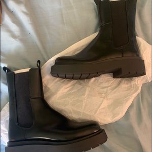 H&M Platform Boots (send offers)